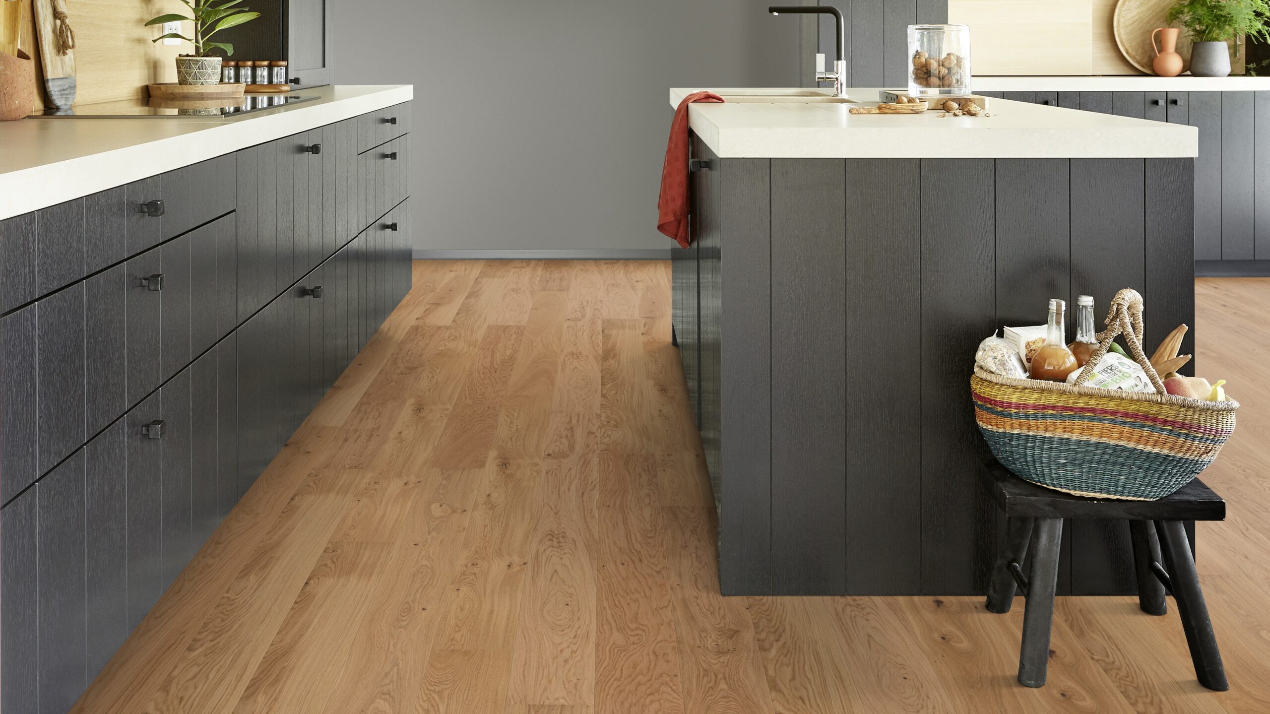 Parkettboden Tarkett, Pure, Eiche Rustic Plank, 2-seitige Mikrofase, gebürstet, matt versiegelt