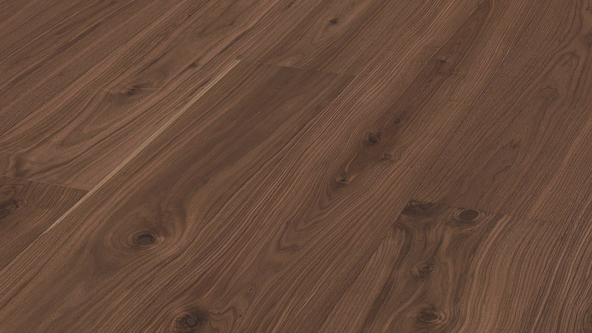 Parkett Eiche Ameerika pähkel Meister Lindura American walnut lively, matt versiegelt