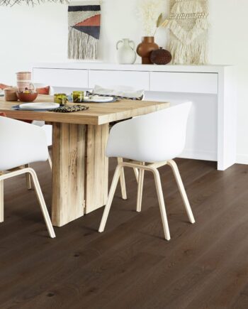 Landhausdielen Parkett Tarkett, Shade, Eiche Italian Brown Plank, gebürstet, 2-seitige Mikrofase, Proteco Natura matt versiegelt