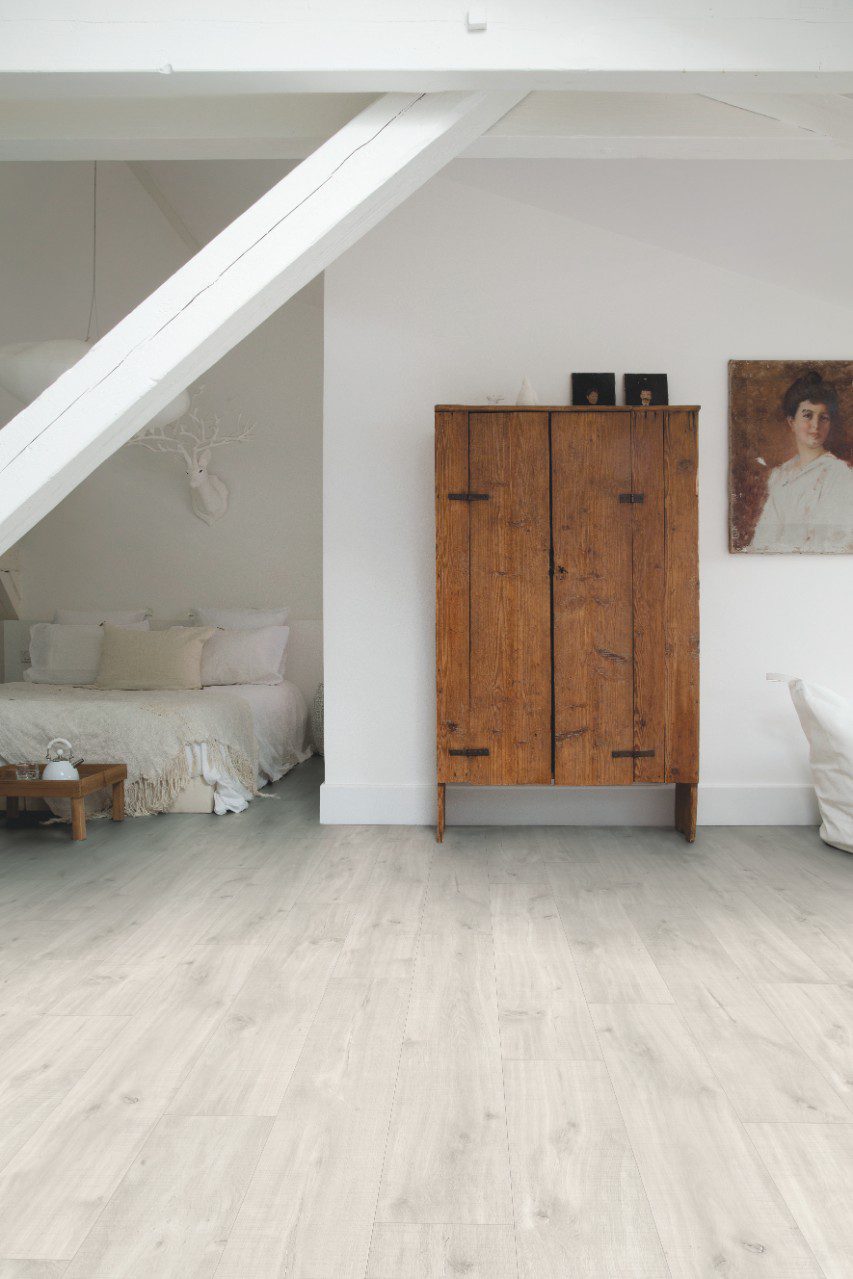 LVT Vinylboden Quick-Step, Balance Click, Canyon Eiche hell, Sägespuren, gefast
