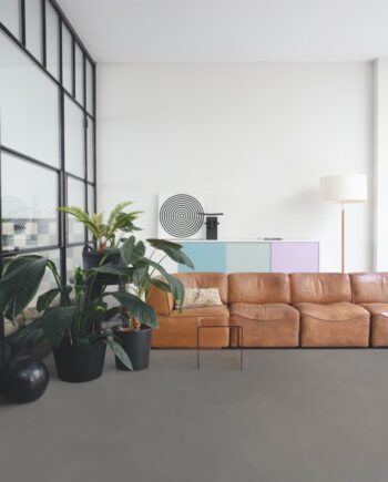 LVT Vinylboden Quick-Step, Ambient Click, Minimal Medium Grau, gefast