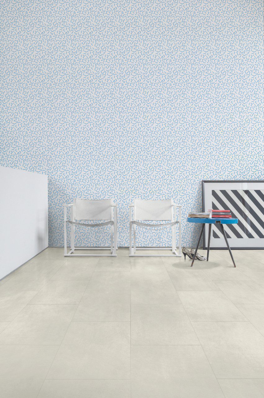 LVT Vinylboden Quick-Step, Ambient Click Plus, Light concrete, gefast