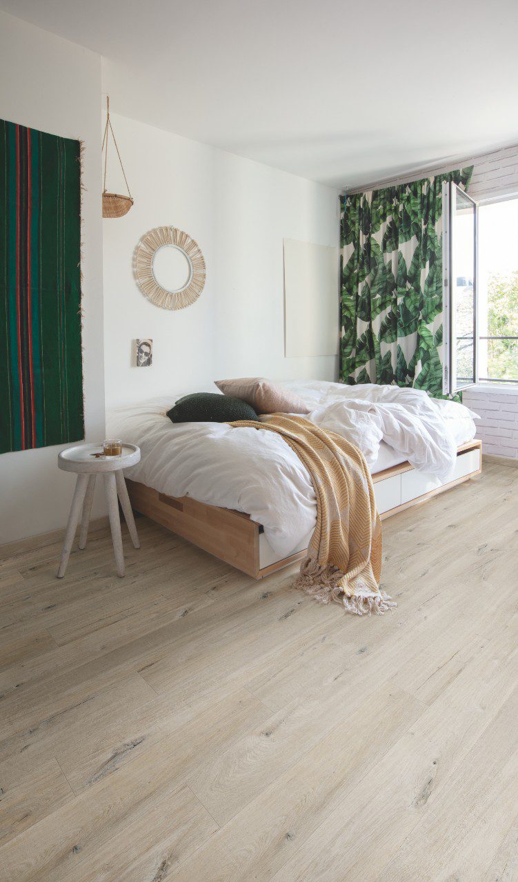 LVT Vinylboden Quick-Step, Pulse Click Plus, Cotton Oak White Blush, Eiche, gefast
