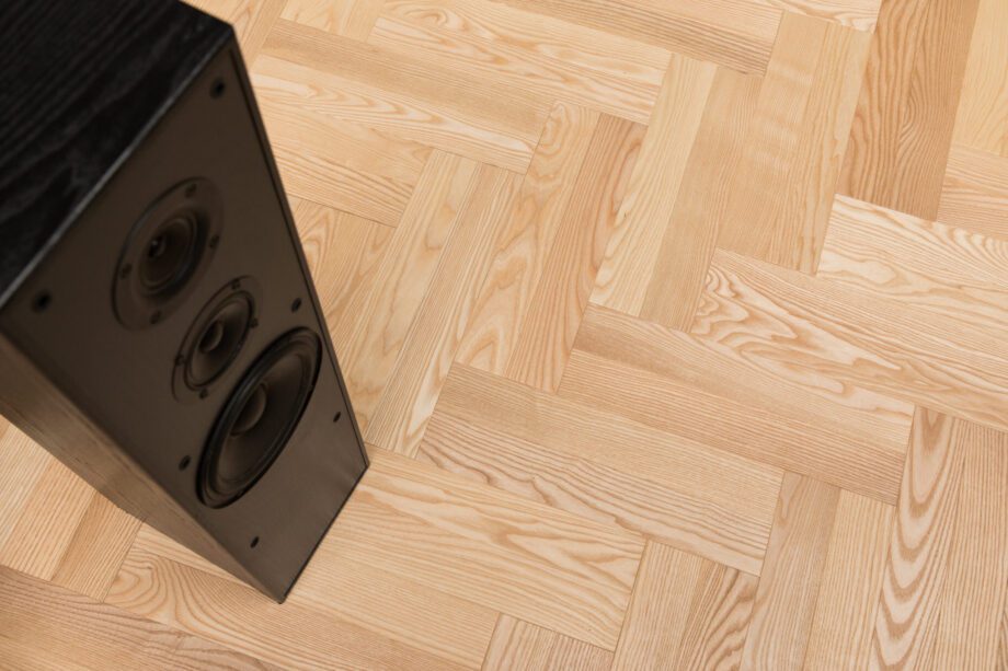 4780_10229_strip-parquet-herringbone-ash-natur-beveled-oiled