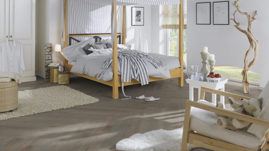 Fischgrätparkett Eiche, ter Hürne, Oak azure brown, Fischgrätparkett, gebürstet, gefast, Naturöl – 4
