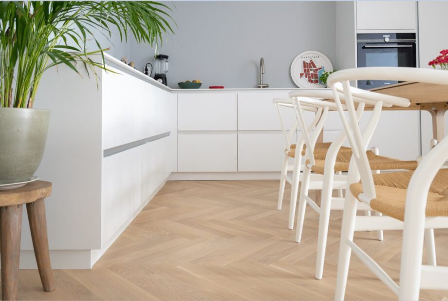 Fischgrätparkett Bauwerk Monopark Eiche Crema 45 B-Protect® – Ansicht 3 Fischgrätparkett Bauwerk Monopark Eiche Crema 45 B-Protect® – 3