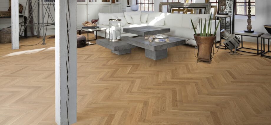 Kalasaba parkett Tamm Rustic 45 õlivahatatud – vaade 10 Fischgrätparkett Bauwerk Monopark Eiche Rustikal 45 Öl-Wachs – 10