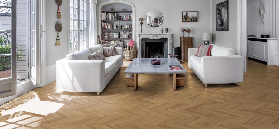Kalasaba parkett Tamm Rustic 45 õlivahatatud – vaade 8 Fischgrätparkett Bauwerk Monopark Eiche Rustikal 45 Öl-Wachs – 8
