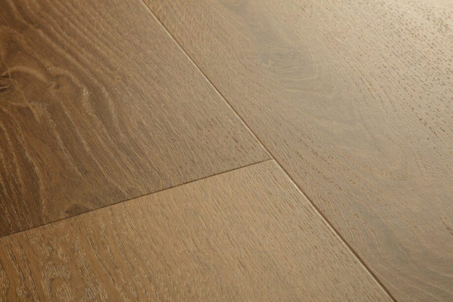 Vinylboden Quick-Step Bloom Elegant Oak Fumed – Ansicht 2 Vinylboden Quick-Step Bloom Elegant Oak Fumed – 2