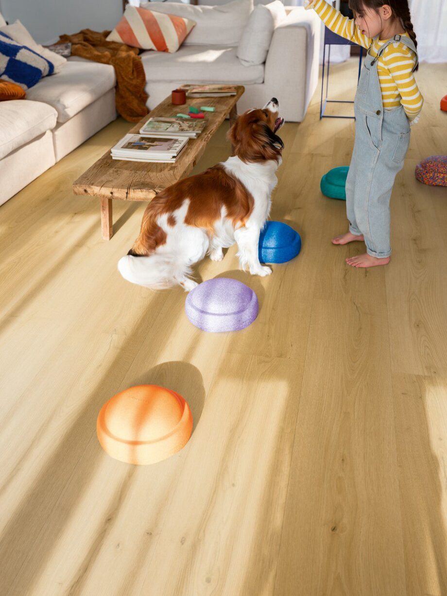 Klick Vinylboden Quick-Step Bloom Brushed Oak Honey – Ansicht 14 Klick Vinylboden Quick-Step Bloom Brushed Oak Honey – 14