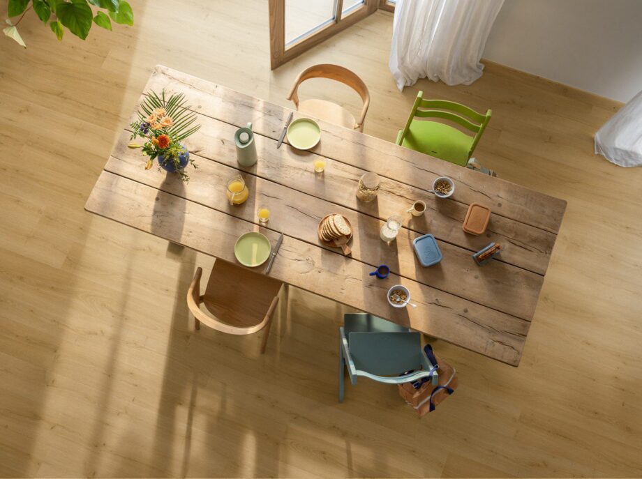 Klick Vinylboden Quick-Step Bloom Brushed Oak Honey – Ansicht 9 Klick Vinylboden Quick-Step Bloom Brushed Oak Honey – 9