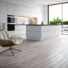 Matte Bodenfliese aus Feinsteinzeug in Holzoptik Tamm White, 15x75 cm, 9,5 mm, Weißeiche – 3