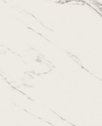 Seidenglänzende Bodenfliese aus Feinsteinzeug in Marmoroptik Mistari White, 60x120 cm, 8 mm, Weiß