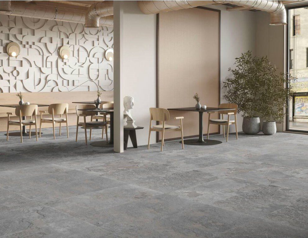 Strukturierte Bodenfliese aus Feinsteinzeug in Steinoptik Arven Almond, 60x120 cm, 9 mm, Mandelbeige, R10 – 2