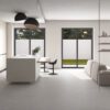 017.869.0183.14236-2 Matte Bodenfliese aus Feinsteinzeug in Terrazzo-Optik Tau Sassy Silver, 60x120 cm, 10,5 mm, Silbergrau, R10, rektifiziert – 2