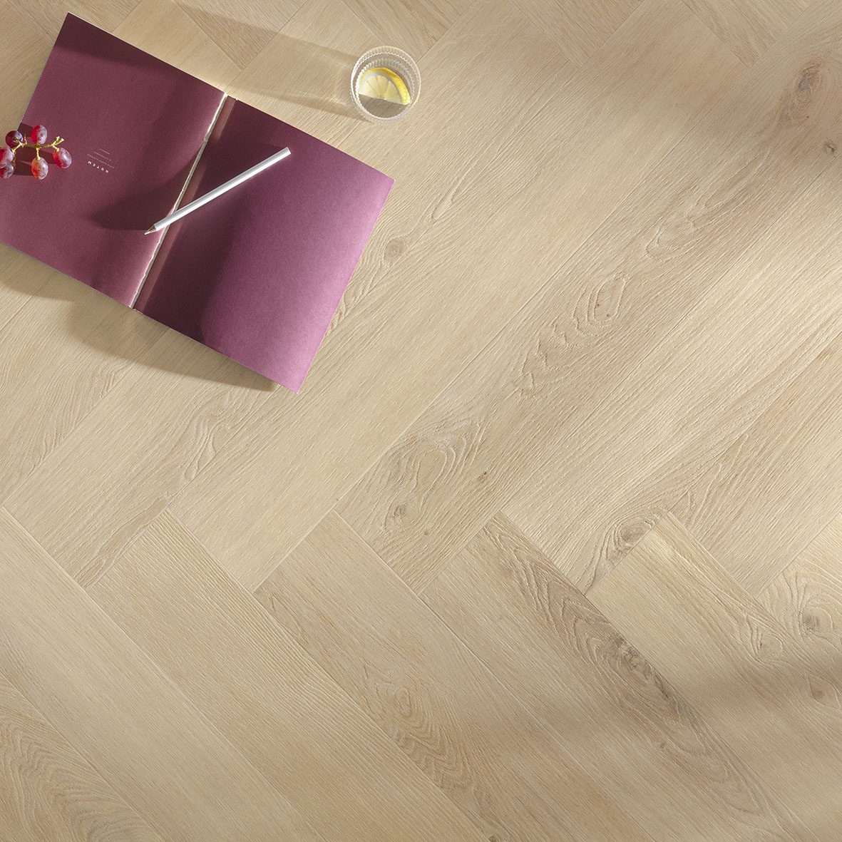 Liimitav kalasaba vinüülparkett Floorify Gluedown Large Hirame FG600