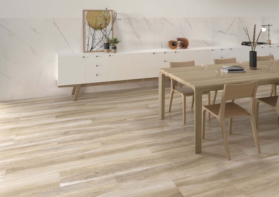 017.241.0233.07801-2 Matte Bodenfliese aus Feinsteinzeug in Holzoptik Tau Bohars Olivo, 20x120 cm, 9 mm, Olivenholz, rektifiziert – 2