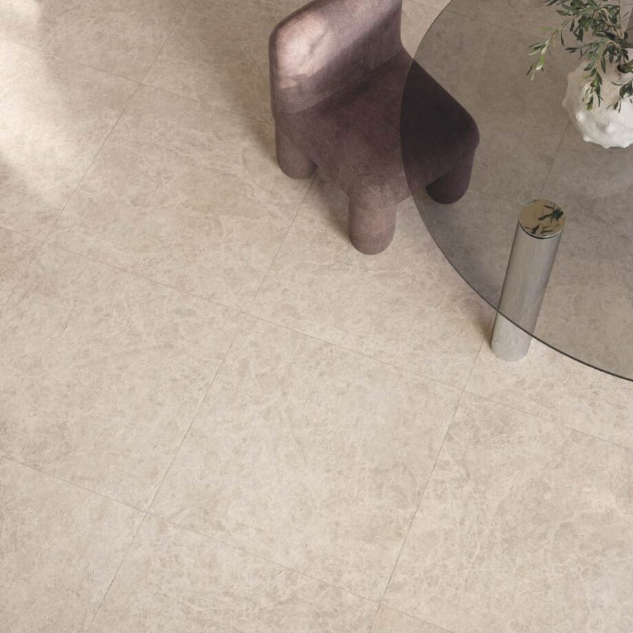 abk-era-delicate-beige-interjoor-2 Feinsteinzeug Fliese in Steinoptik ABK Era Delicate Beige, 60x120 cm, 8,5 mm, natur matt, rutschhemmend R11 – 4