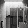 Gebogene Duschwand mit Drehtür und Festteil Hietakari Infinia 224, Aluminiumrahmen, Grauglas Gebogene Duschwand mit Drehtür und Festteil Hietakari Infinia 224, Aluminiumrahmen, Grauglas