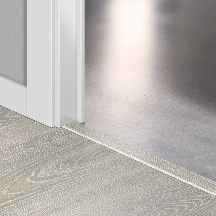 Incizo 5-in-1 Übergangsprofil Quick-Step Patina Classic Oak Grey für Laminat, 13x48x2150 mm Incizo 5-in-1 Übergangsprofil Quick-Step Patina Classic Oak Grey für Laminat, 13x48x2150 mm