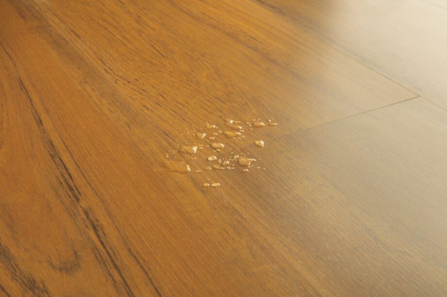 Laminatboden Eiche Quick-Step Classic Medium Brown Teak