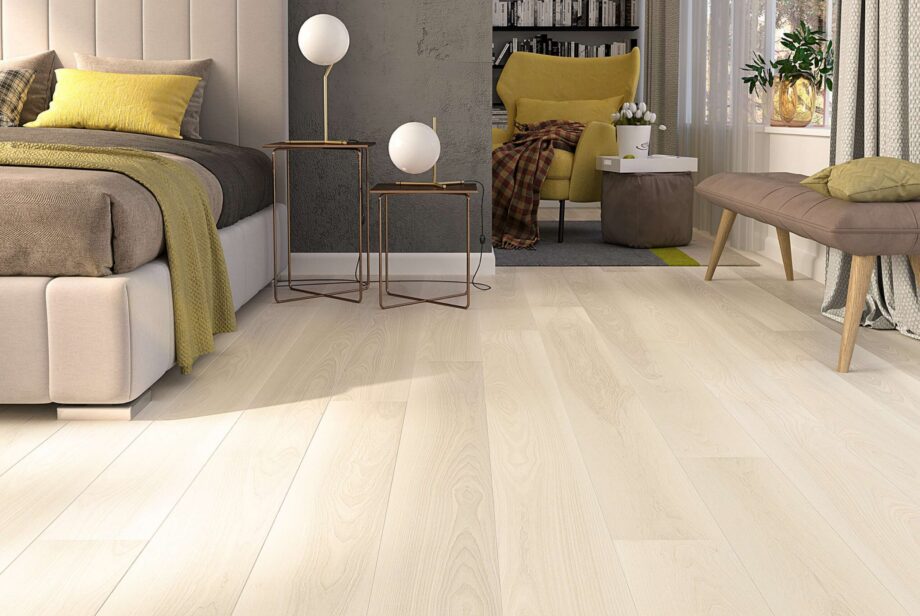 Landhausdiele Esche Esta Elegant Frost Ivory Pores 180 mm extramatt lackiert – im Wohnraum Landhausdiele Esche Esta Elegant Frost Ivory Pores 180 mm extramatt lackiert – 3