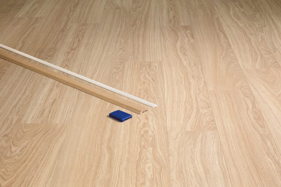 Incizo 5-in-1 Übergangsprofil Quick-Step Natural Varnished Oak für Laminat, 13x48x2150 mm