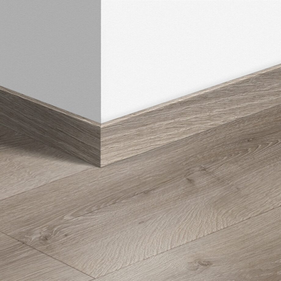 qssk03552-1 Sockelleiste Quick-Step Desert Oak Brushed Grey für Laminat, MDF, 12x58x2400 mm