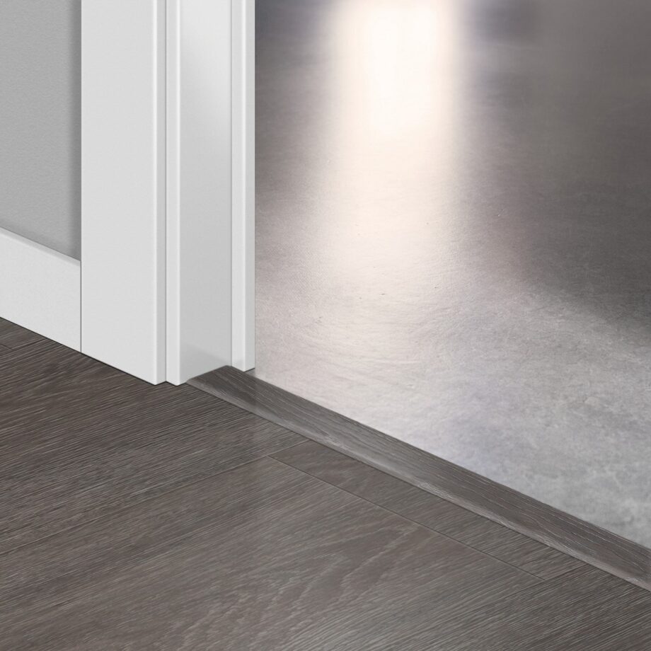 qsvincp40060-1 Incizo 5-in-1 Übergangsprofil Quick-Step Silk Oak Dark Grey für Rigid-Vinyl (Alpha), 8x45x2000 mm