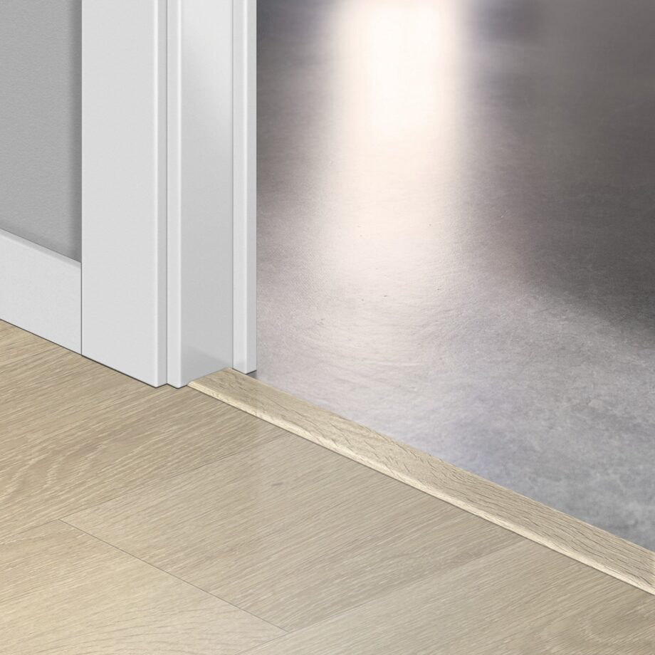 qsvincp40080-1 Incizo 5-in-1 Übergangsprofil Quick-Step Sea Breeze Oak Beige für Rigid-Vinyl (Alpha), 8x45x2000 mm