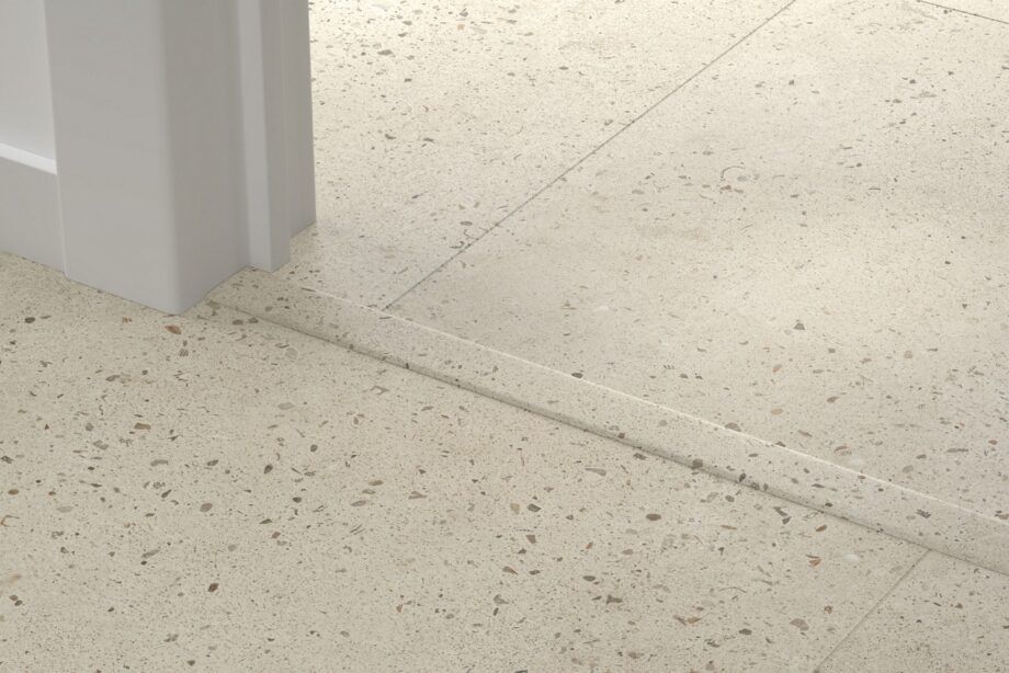 qsvincp40275-1 Incizo 5-in-1 Übergangsprofil Quick-Step Oyster Concrete für Rigid-Vinyl (Alpha), 8x45x2000 mm