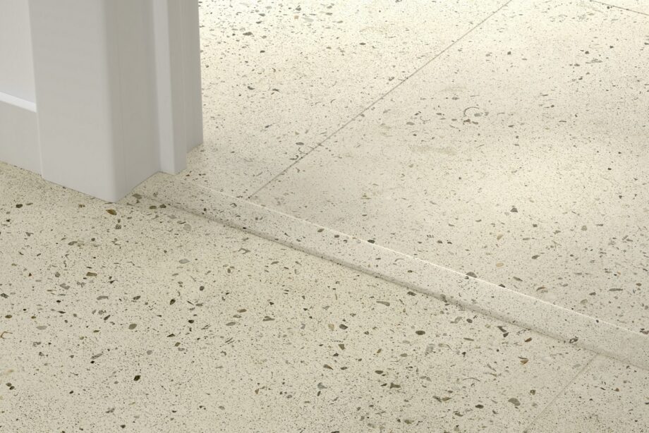 qsvincp40276-1 Incizo 5-in-1 Übergangsprofil Quick-Step Pebble Concrete für Rigid-Vinyl (Alpha), 8x45x2000 mm