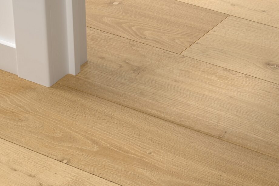 qsvincp40316-1 Incizo 5-in-1 Übergangsprofil Quick-Step Elegant Oak Natural für Rigid-Vinyl (Alpha), 8x45x2000 mm