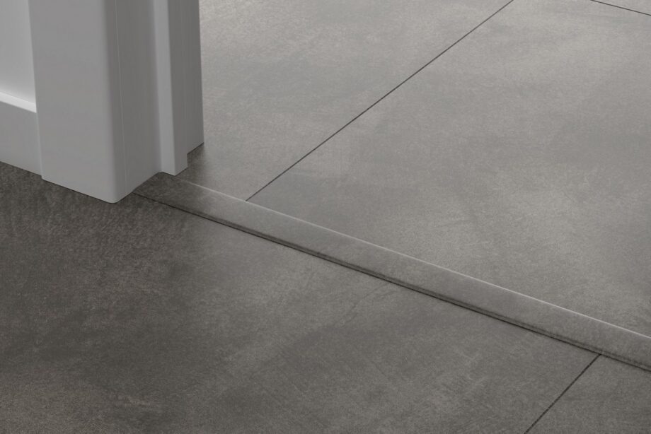 qsvincp40326-1 Incizo 5-in-1 Übergangsprofil Quick-Step Soft Graphite für Rigid-Vinyl (Alpha), 8x45x2000 mm