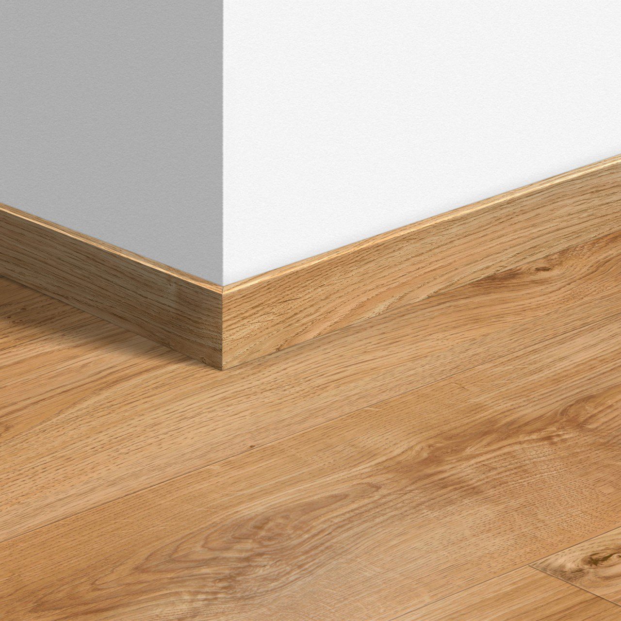 Sockelleiste Quick-Step Classic Oak Natural für LVT Vinylboden, wasserfest, 12x58x2400 mm