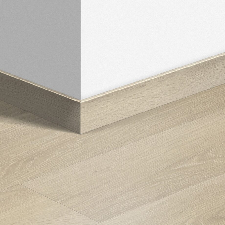 Sockelleiste Quick-Step Sea Breeze Oak Beige für LVT Vinylboden, wasserfest, 12x58x2400 mm