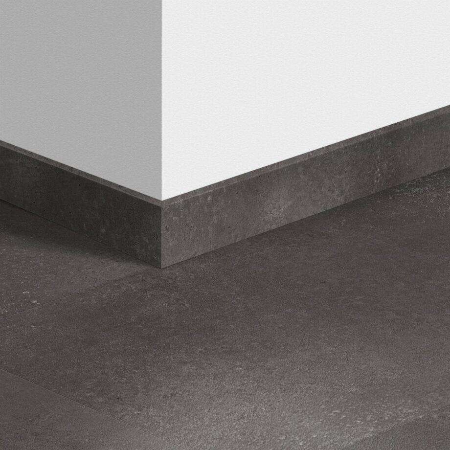 Sockelleiste Quick-Step Volcanic Rock für LVT Vinylboden, wasserfest, 12x58x2400 mm
