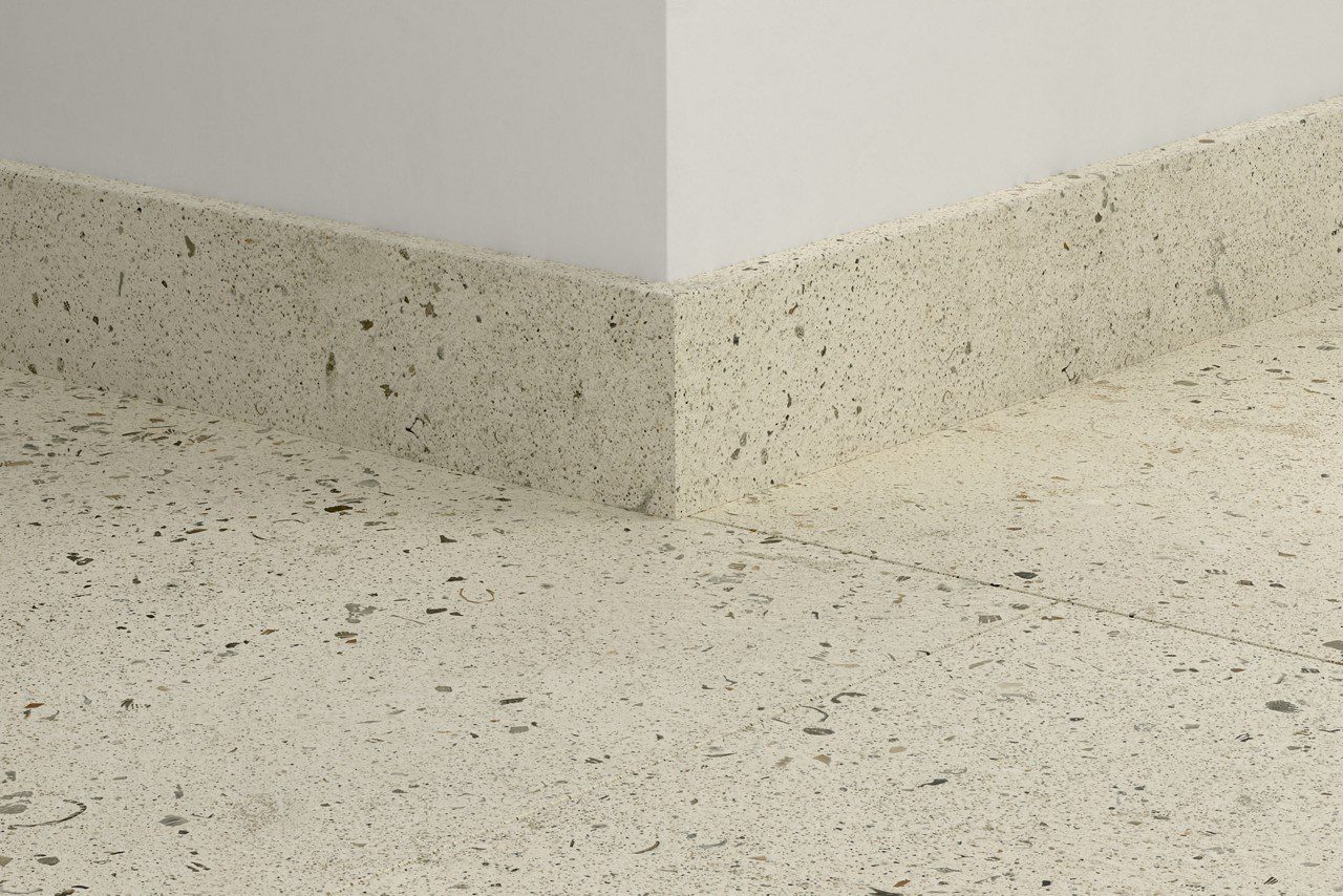 Sockelleiste Quick-Step Pebble Concrete für LVT Vinylboden, wasserfest, 12x58x2400 mm