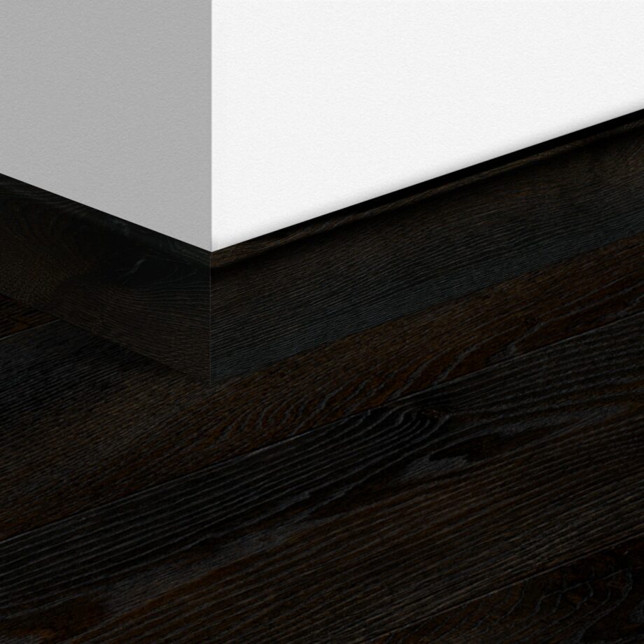qswppskr03889-1 Holz-Sockelleiste Quick-Step Midnight Oak Oiled für Parkett, furniert, 16x80x2400 mm