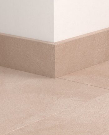 Sockelleiste Quick-Step Soft Blush für LVT Vinylboden, wasserfest, 12x58x2400 mm
