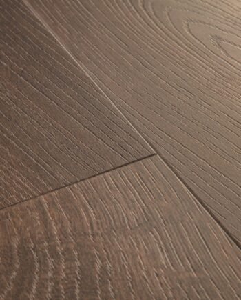 SPC Vinylboden Quick-Step autumn oak chocolate alpha medium Dielen, gefast