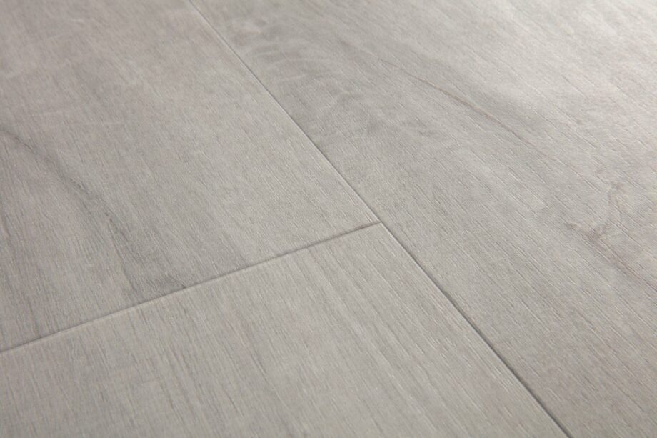 SPC Vinylboden Quick-Step cotton oak cold grey alpha medium Dielen, gefast SPC Vinylboden Quick-Step cotton oak cold grey alpha medium Dielen, gefast