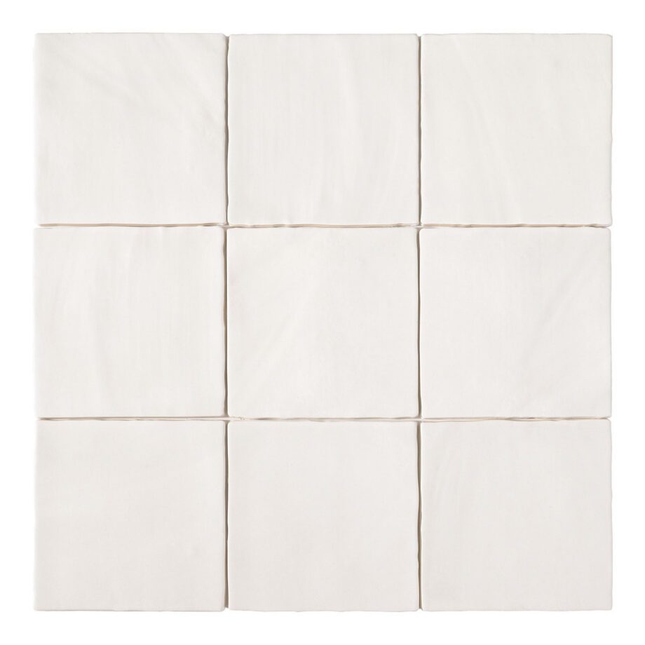 Käsitööefektiga reljeefne keraamiline seinaplaat Dune Tabarca Blanco Mate Keramik-Wandfliese mit Relief in Handmade-Optik Dune Tabarca Blanco Mate, 15x15 cm, 9 mm, Weiß