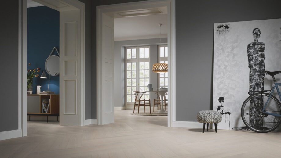 Fischgrätparkett Eiche, ter Hürne, Oak grey, hall, Fischgrätparkett, gebürstet, gefast, extra matt versiegelt – 4