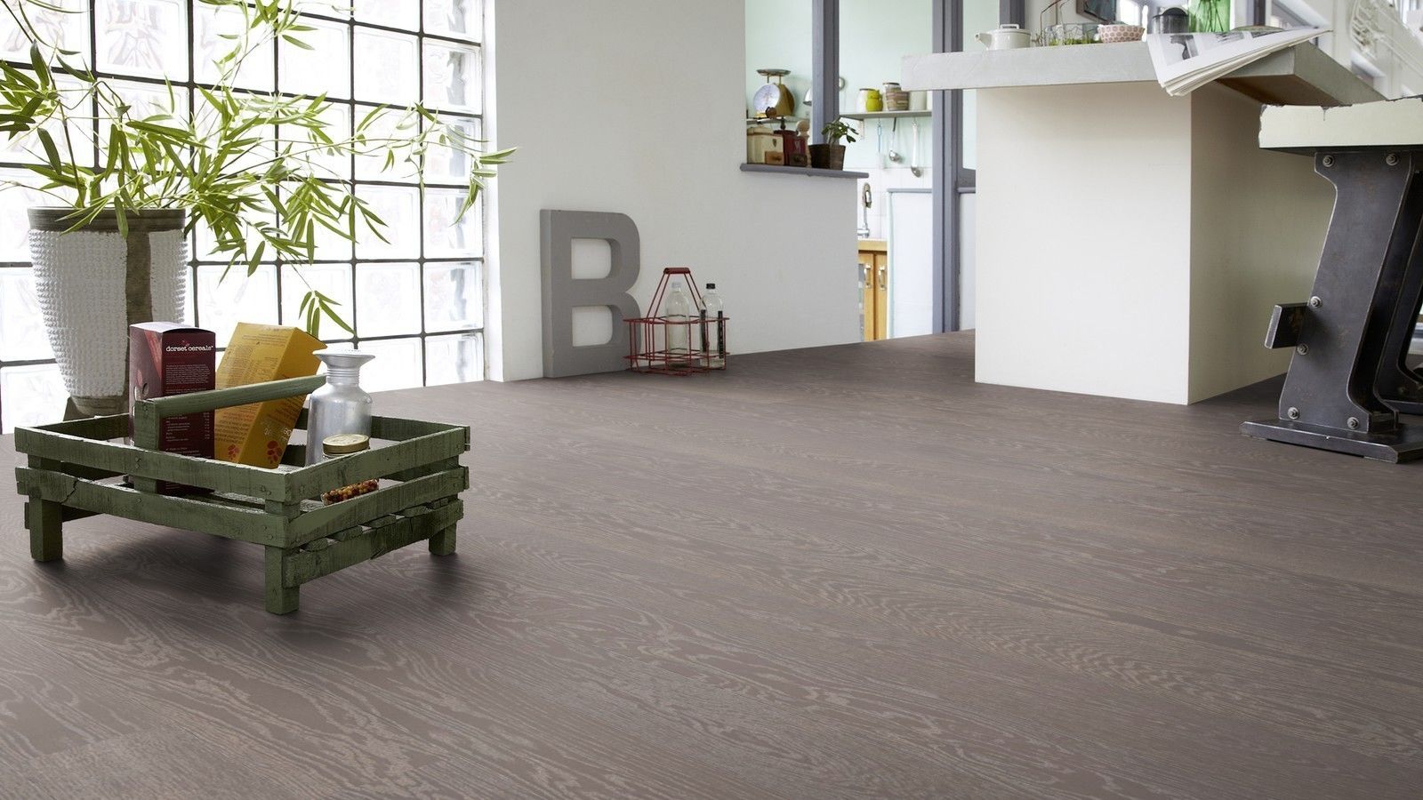 Parkett Boden Tarkett, Play, Eiche Marble Plank, gebürstet, 2-seitige Mikrofase, Proteco Natura gebeizt – 5