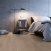 Parkett Trinity Eiche Rustical gefast käsitsi geschabt weiß geölt – Ansicht 8 Parkett Trinity Eiche Rustical gefast käsitsi geschabt weiß geölt – 8