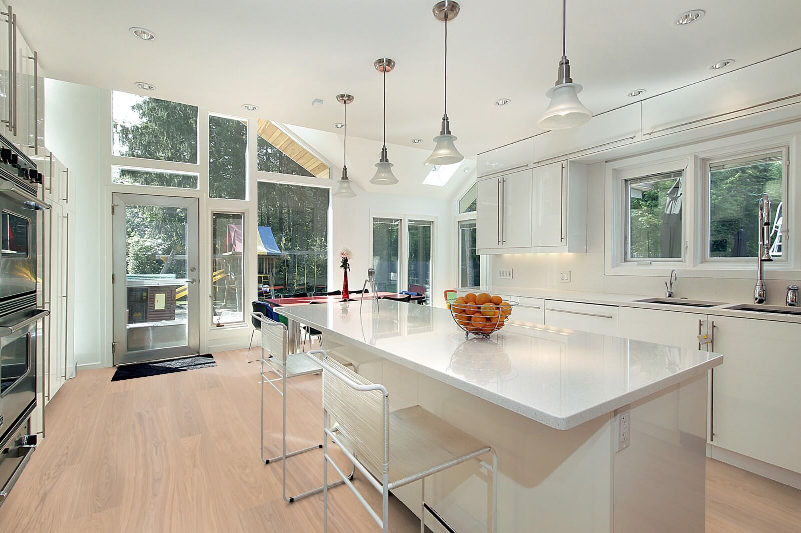 Parkettboden Trinity Eiche Natur gefast gebürstet weiß geölt