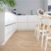 kalanruotoparketti-tammi-creme-mattalakattu kalanruotoparketti-tammi-creme-mattalakattu