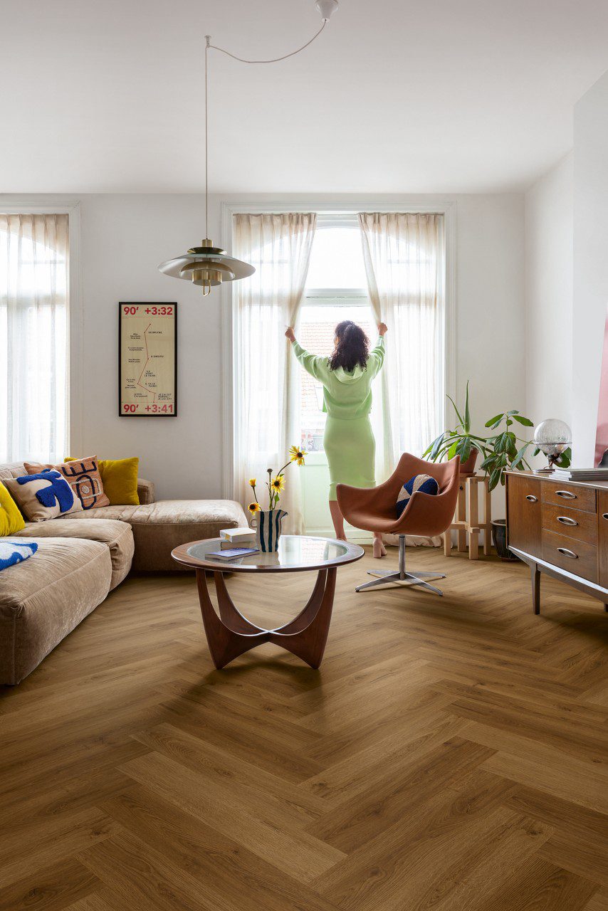 Vinylboden Fischgrät Quick-Step Botanic Caramel Oak – 5