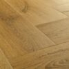 Fischgrät Vinylboden Quick-Step Ciro Botanic Smoked Oak – Ansicht 3 Fischgrät Vinylboden Quick-Step Ciro Botanic Smoked Oak – 3